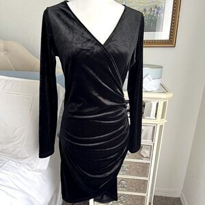 Guberry velvet black dress